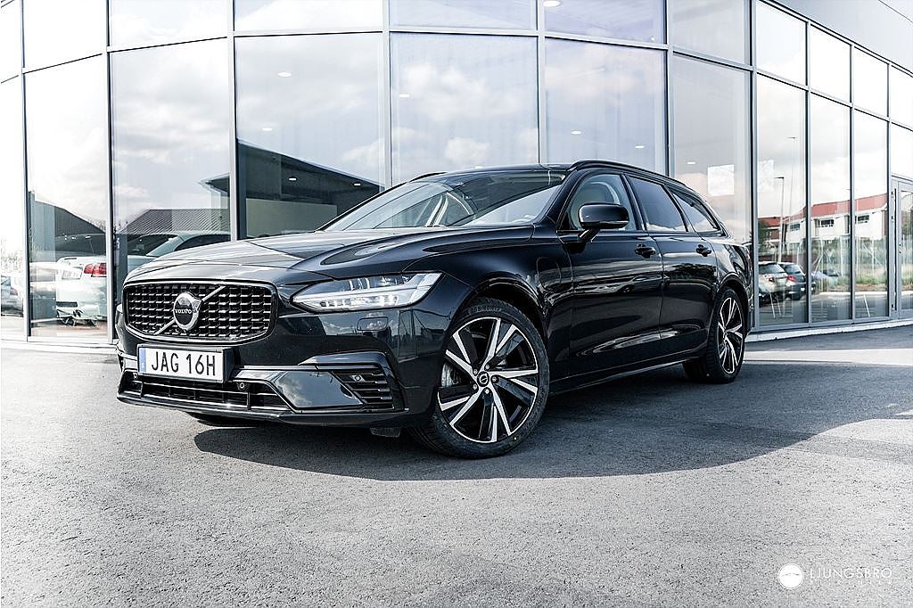 Volvo V90 Recharge T6 AWD Dark Plus 350hk / B-Kamera / HK