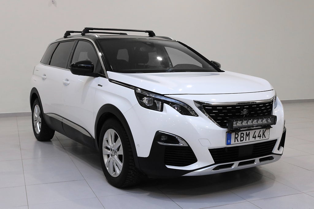 Peugeot 5008 2.0 BlueHDi 180 EAT / 7-sits / Keyles / Dragkrok / Kupevärmare