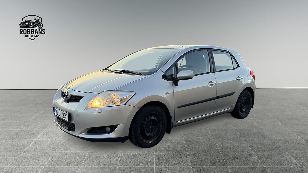 Toyota Auris 5-dörrar 1.6 Dual VVT-i Manuell Euro 4