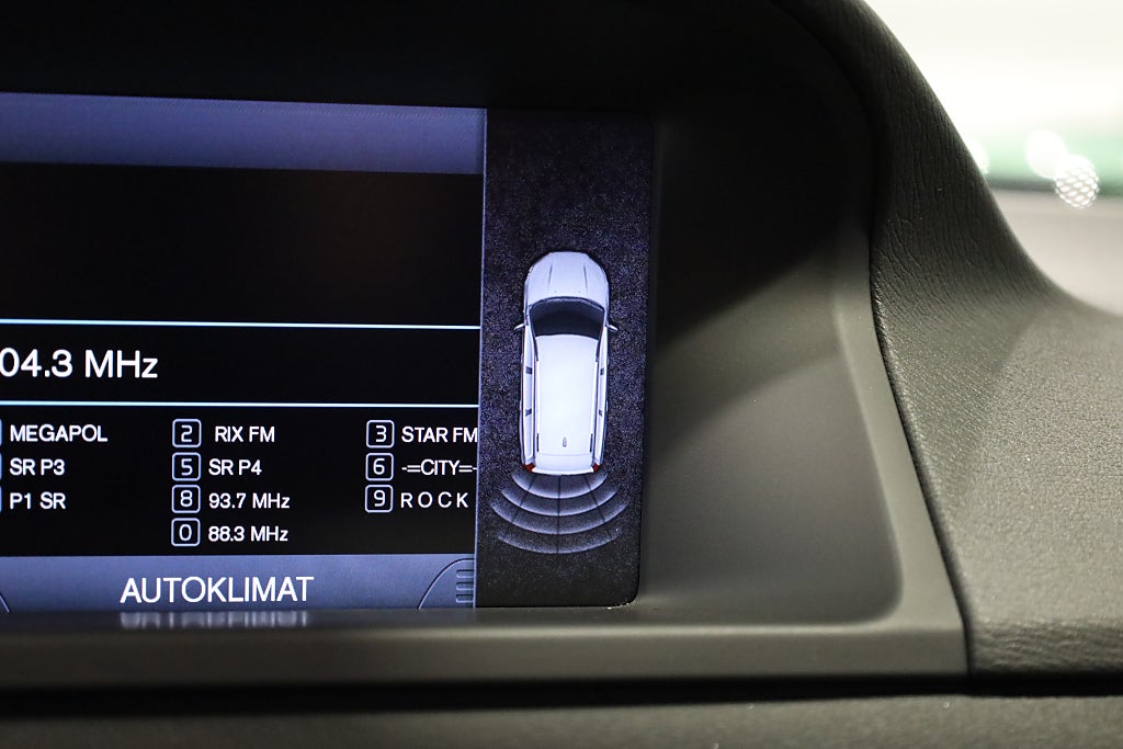 Volvo V70 D4 Geartronic Momentum Drag värmare Läder Blåtand 2013