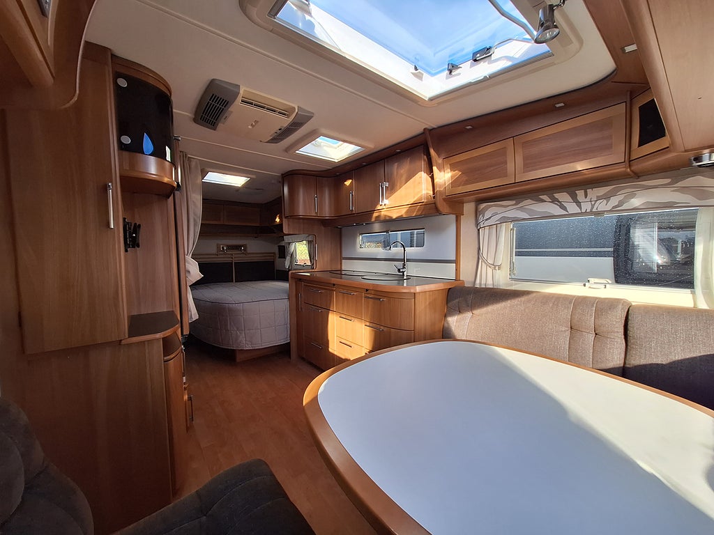 Kabe Smaragd 520 XL KS Dubbelbädd