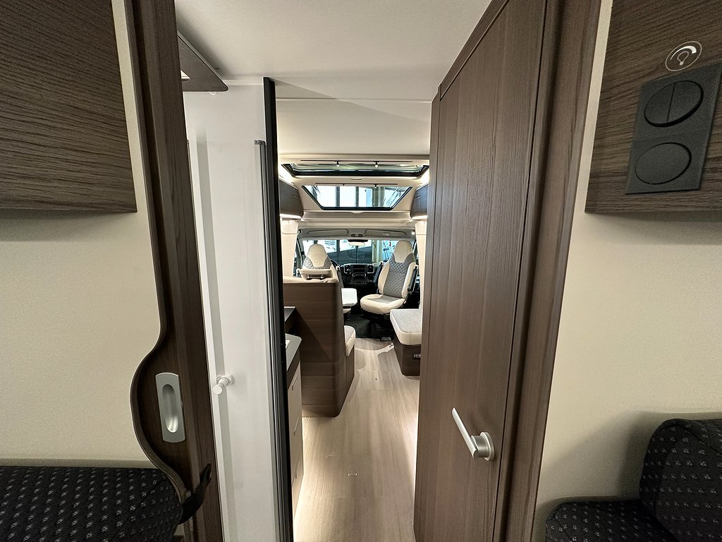 Adria Coral Supreme 670 SL  / ALDE / 180 HK Automat - Adria