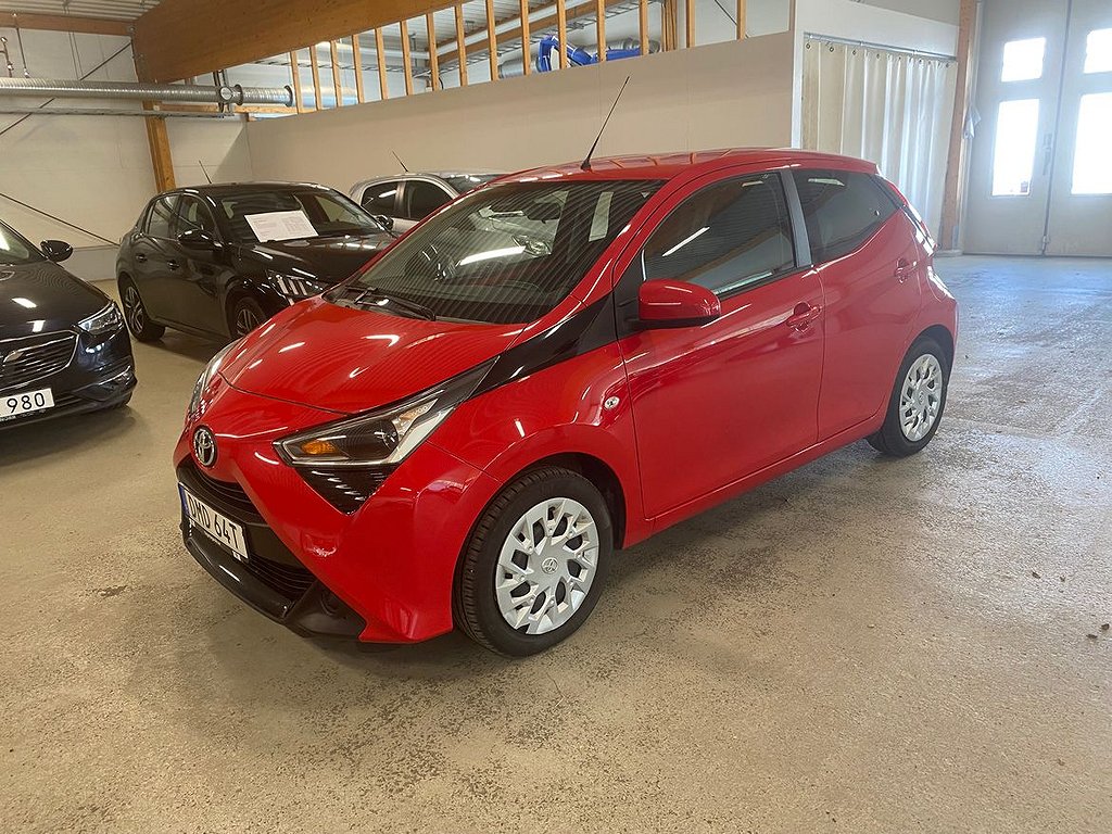 Toyota Aygo 1.0 5dr X-Play Vinterhjul