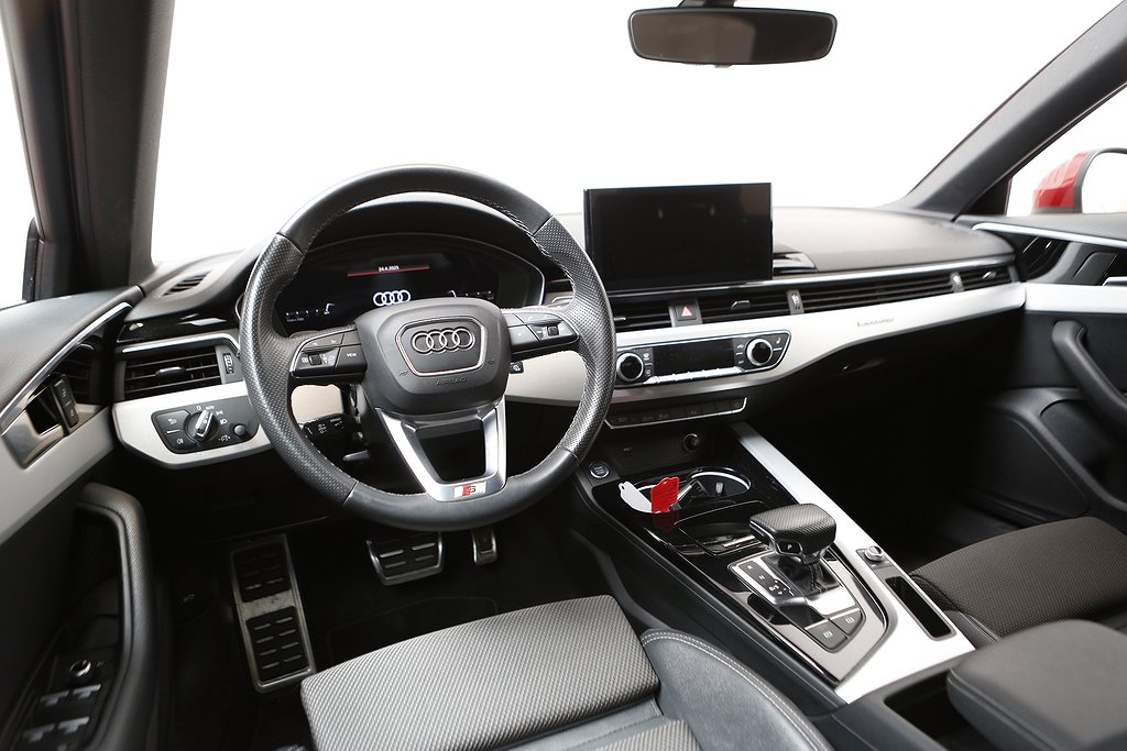 Audi A4 Avant 40 TFSI Quattro S Tronic S Line Värme Drag 2021
