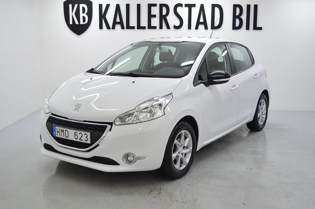 Peugeot 208 1.2 VTi 82hk 1 Brukare Bluetooth