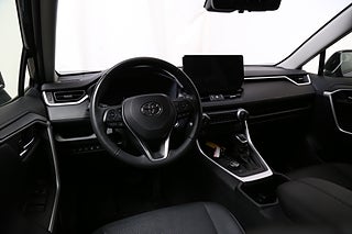 SUV Toyota RAV4 15 av 28