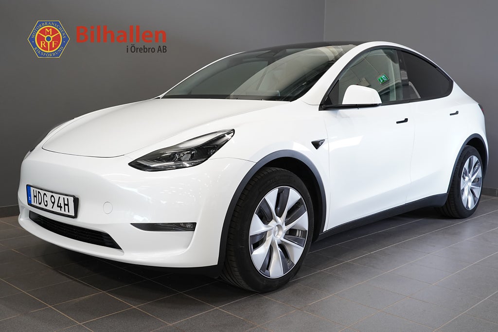 Tesla Model Y Long Range AWD Long Range /Drag