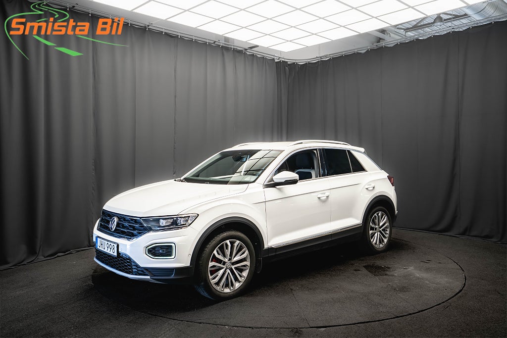 Volkswagen T-Roc TSI 4Motion PLUS B-VÄRMARE KAMERA COCKPIT CARPLAY 190hk