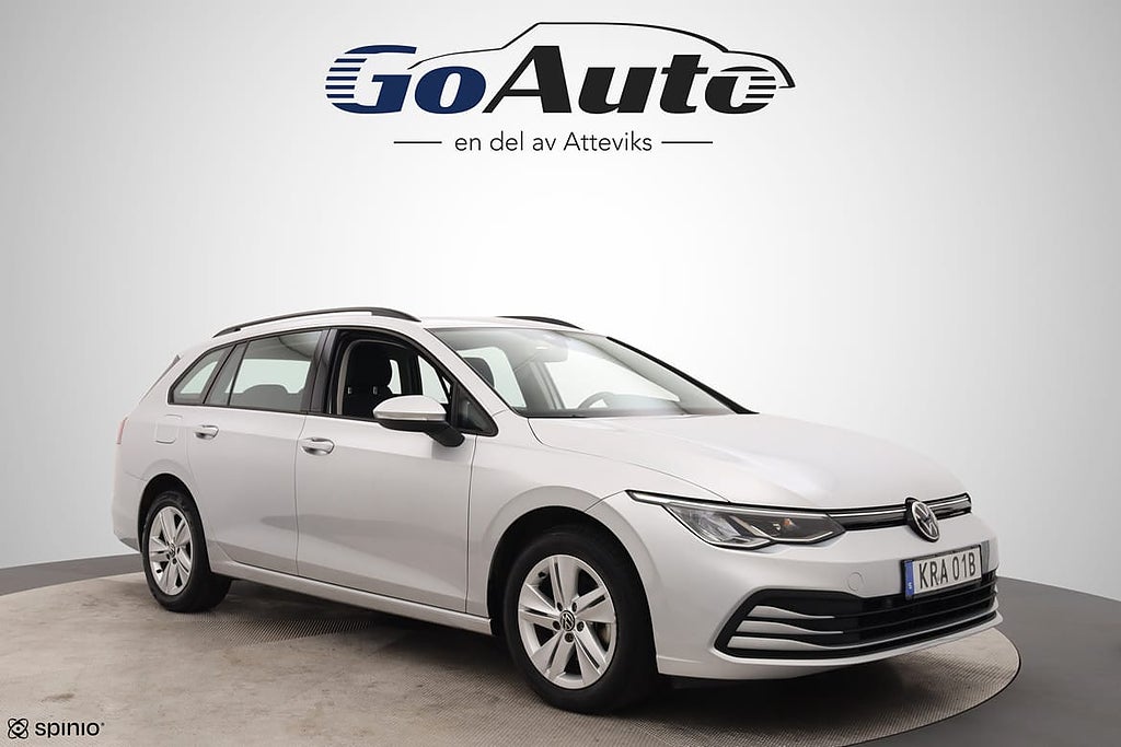 Volkswagen Golf 1.5 eTSI 150hk Drag Backkamera
