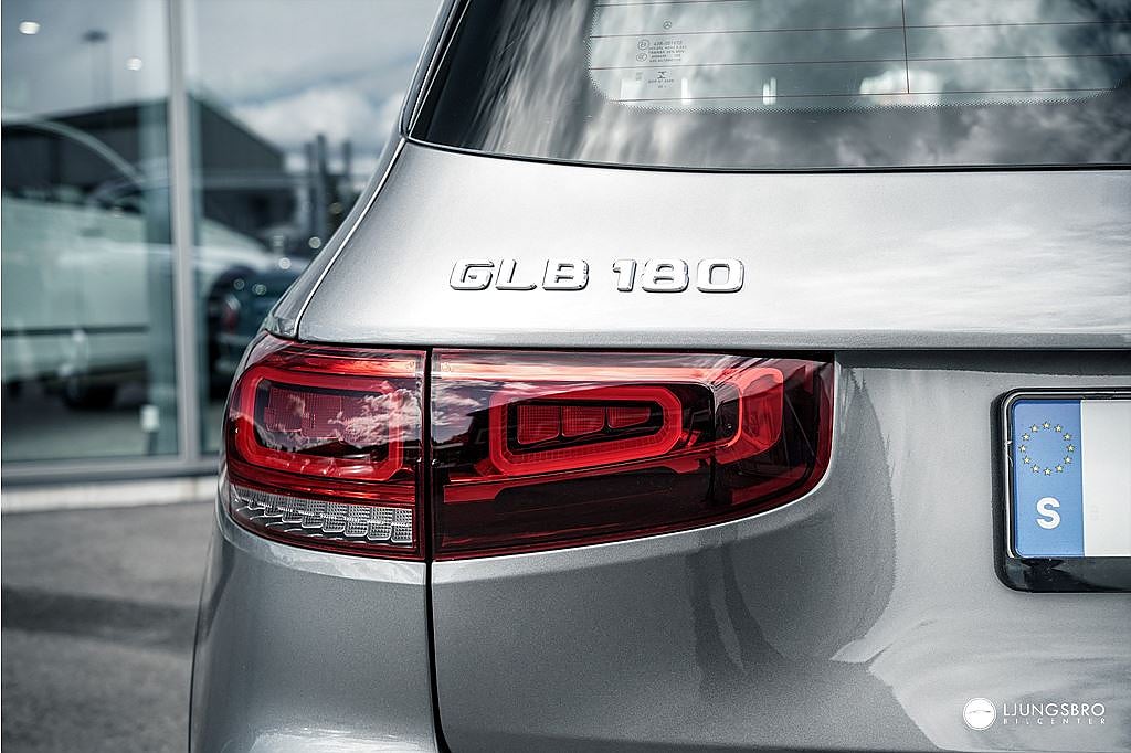 Mercedes-Benz GLB 180 Progressive Line / Värmare / Kamera