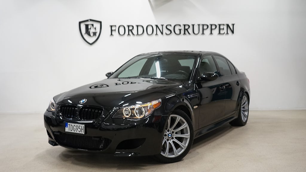 BMW M5 Sedan 5.0 V10 (507HK) Taklucka / Head Up / SE SPEC