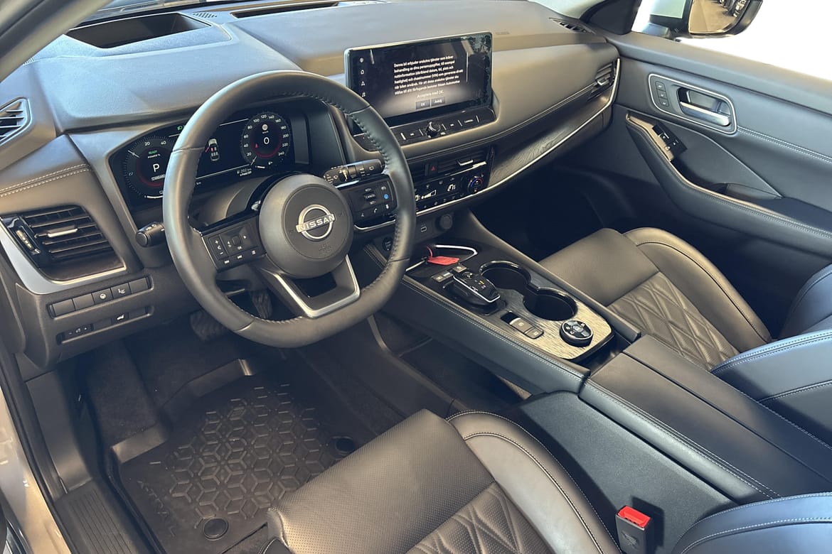 Nissan X-Trail e-4ORCE Tekna/v-hjul 2025, bild 5/10