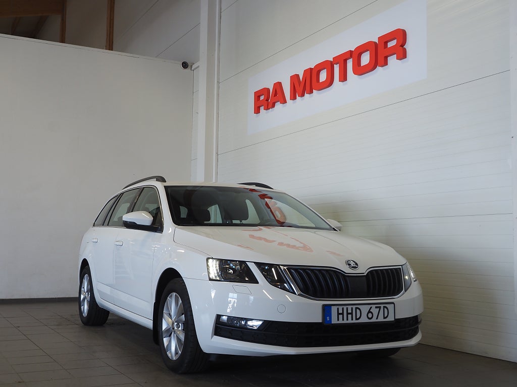 Skoda Octavia Kombi 1.5 TSI 150hk Ambtion | Drag | Värmare | 2020