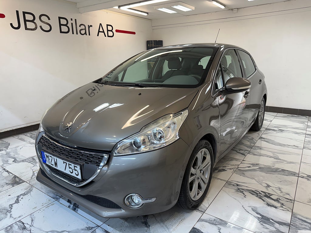 Peugeot 208 5-dörrar 1.6 e-HDi 92 8v EGS Euro 5, Ny kamrem,Ny Serv