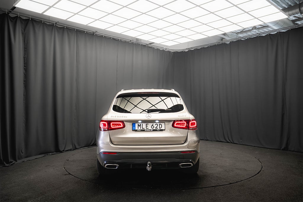 Mercedes-Benz GLC 300 de 4M AMG LUFT PANO HUD ELSTOL DRAG 360° LÄDER