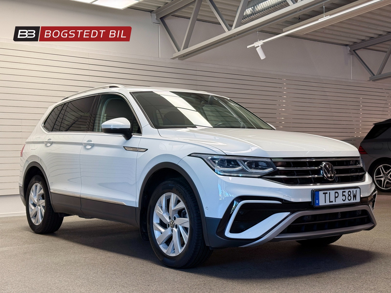 Volkswagen Tiguan Allspace 7-sits 2.0 TDI 200hk 4M |Elegance|Drag|Värmare