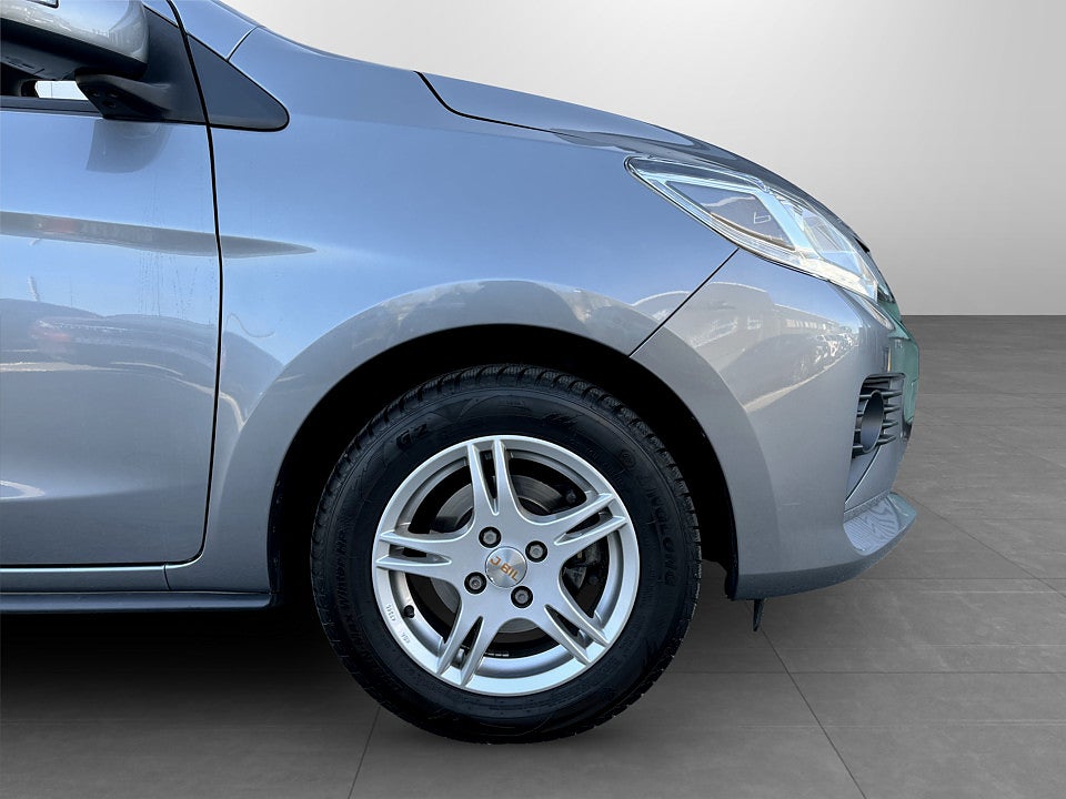 Bild på Mitsubishi Space Star Space Star 1.2 MIVEC INVECS-III 71hk Aut B-KAMERA