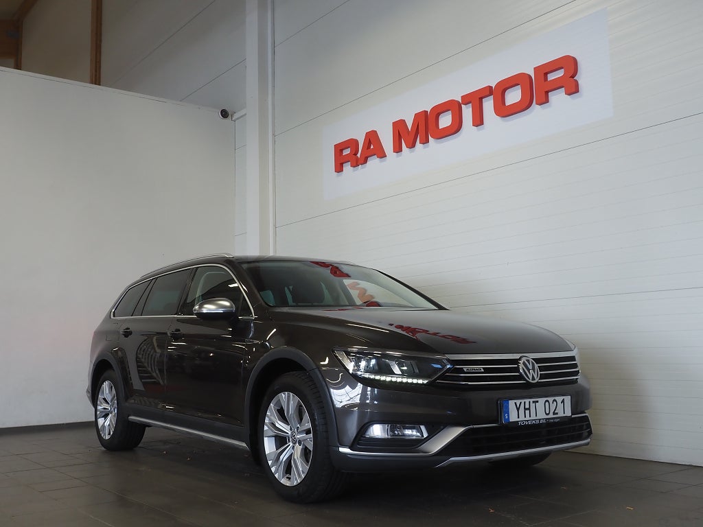 Volkswagen Passat Alltrack 2.0 TDI 190hk 4Motion | D-värm | Drag | Backkame 2017