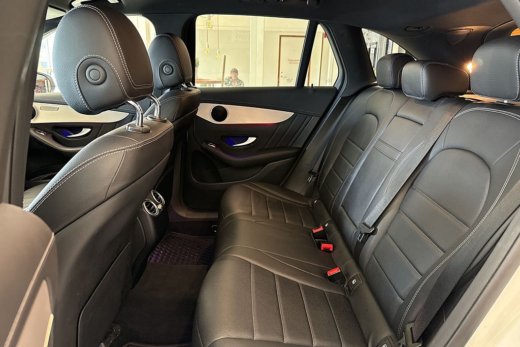 Mercedes-Benz GLC 300 de 4MATIC Aut AMG Line P-värm Drag Kamera Moms miniatyr 17