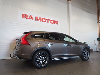 Kombi Volvo V60 Cross Country 5 av 24