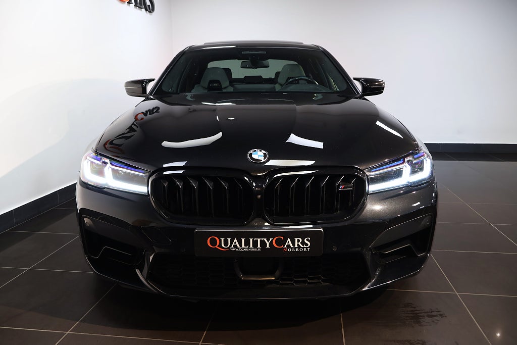 BMW M5 2022 - miniatyr 5