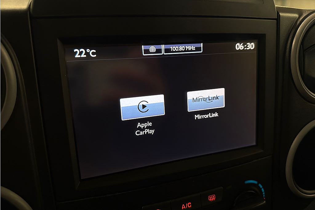 Citroën Berlingo Van 1.6 BlueHDi, Inredning, Kamrem bytt