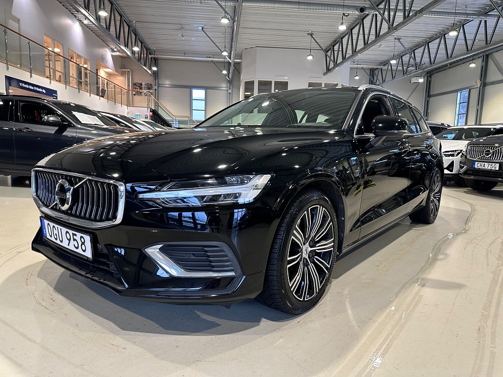 Volvo V60 Recharge T6 AWD PRO, Navi/Skinn/Krok