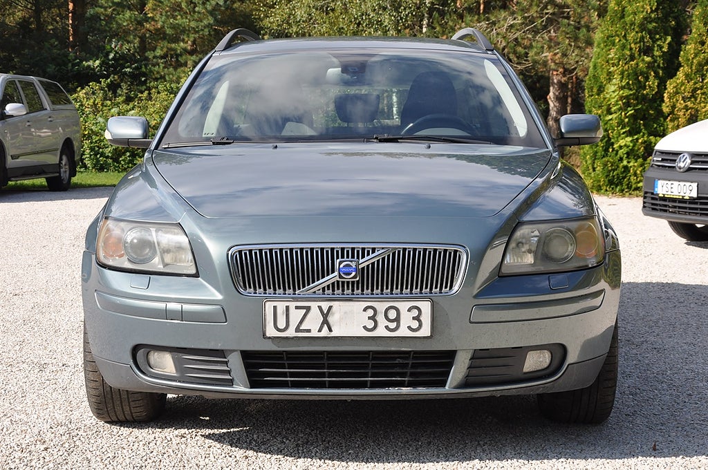 Volvo V50 T5 AUTOMAT krok 220hk Momentum
