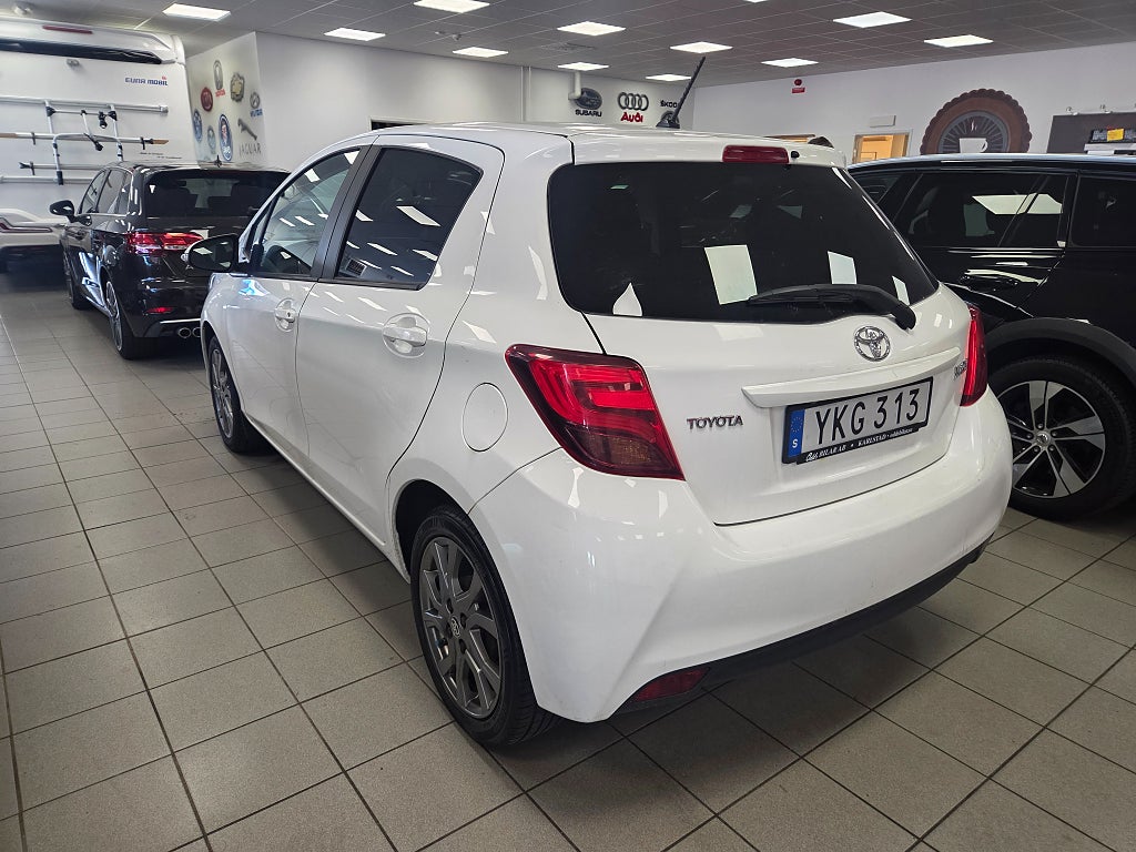 Toyota Yaris 5-dörrar 1.33 Dual VVT-i Active, Style,2Brukare, 