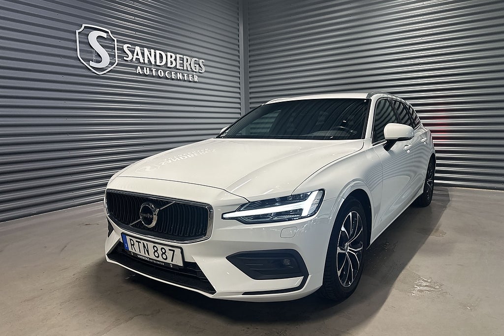 Volvo V60 D3 Geartronic Momentum Värmare Backkamera Navi Euro 6