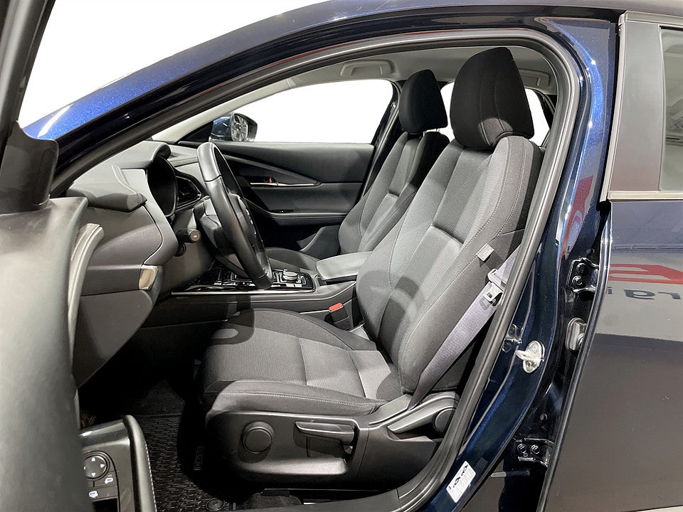 Bild på Mazda CX-30 2.0 SKYACTIV-X M 150hk Aut - B-KAMERA, CARPLAY