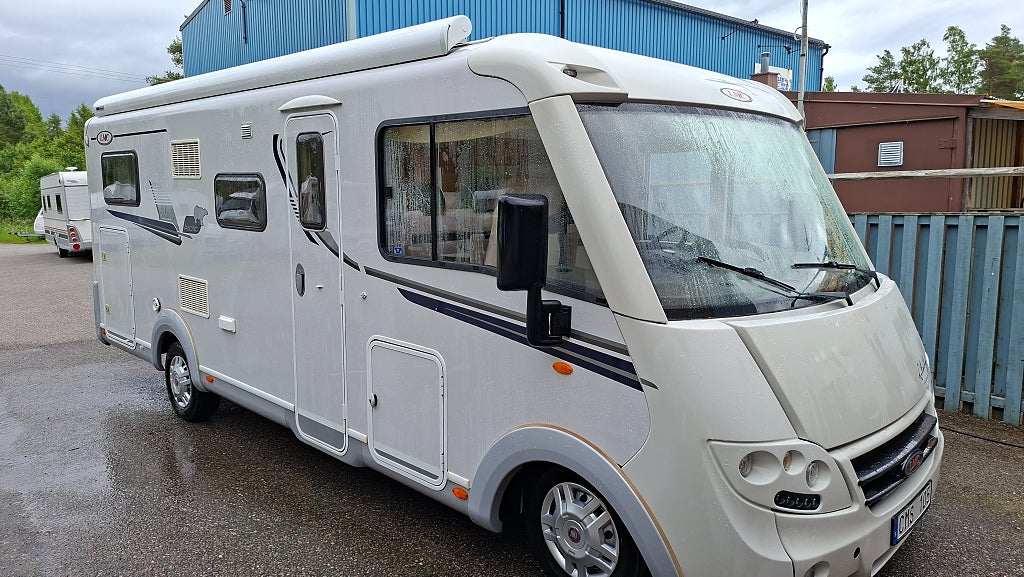 LMC EXPLORER 675 G 3,0TD / 6vxl /Fiat ACC 