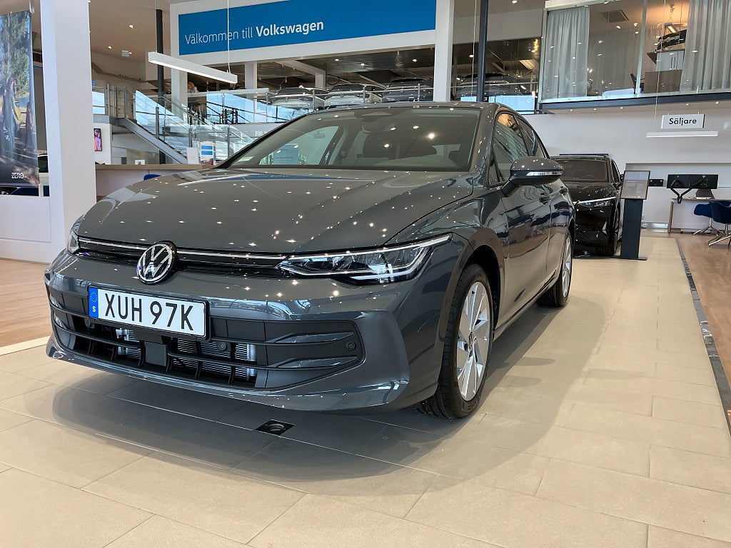 Volkswagen Golf 1.5 eTSI