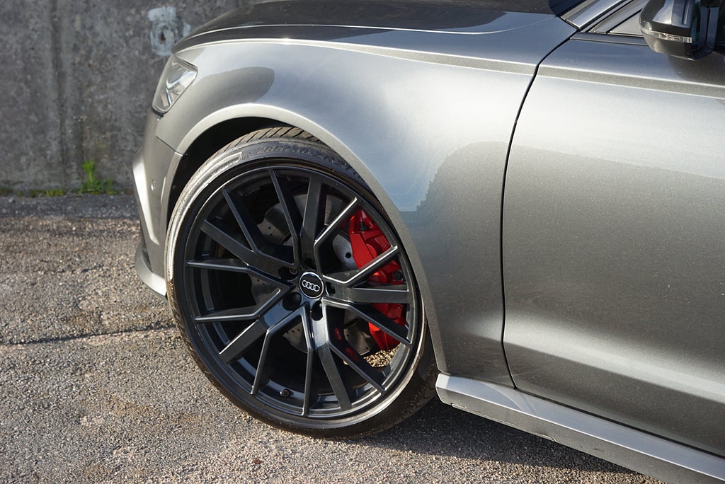 Audi RS6 Performance 4.0 V8 TFSI|Pano|360°|HuD|Sv-Såld|SE SPEC|