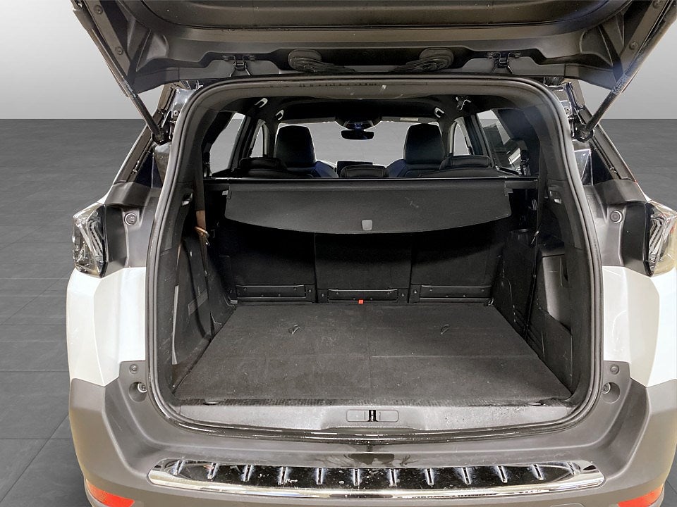 Bild på Peugeot 5008 GT 1.2 PT 130hk Aut - 7-SITS,B-KAMERA,NAV
