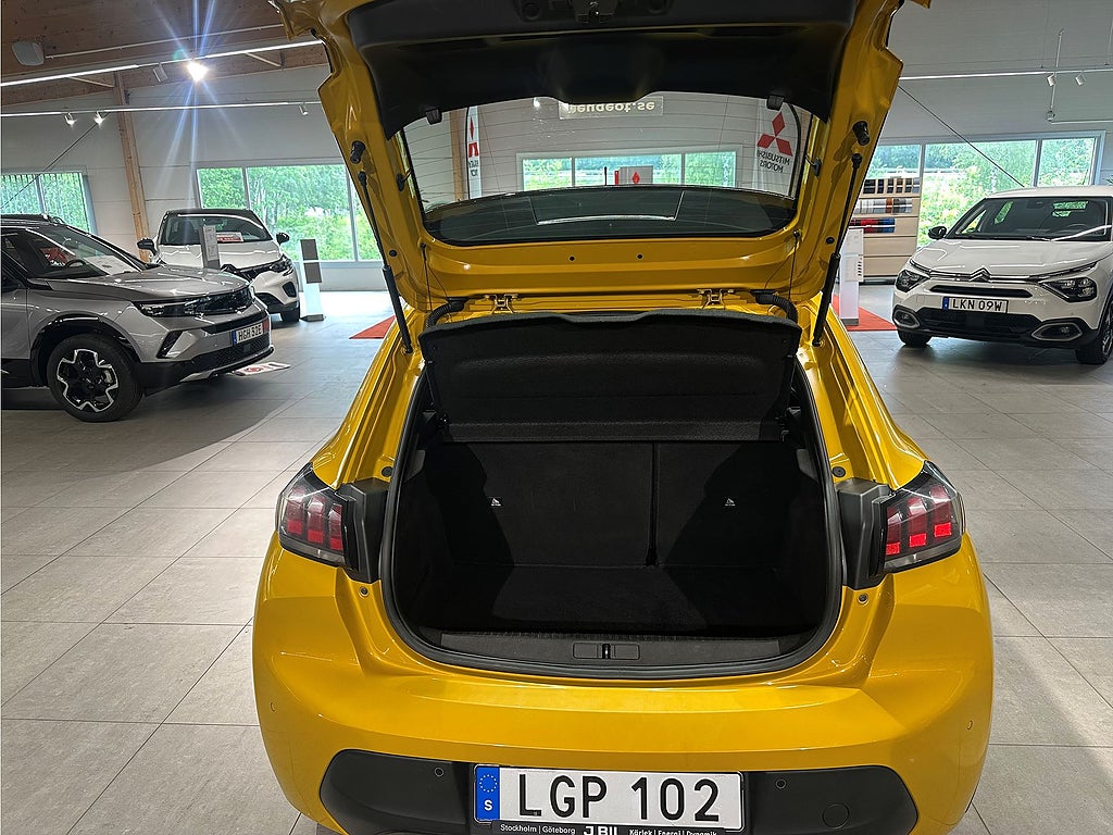 Bild på Peugeot E-208 Active Pack 50kWh 136hk Aut - PDC, CARPLAY