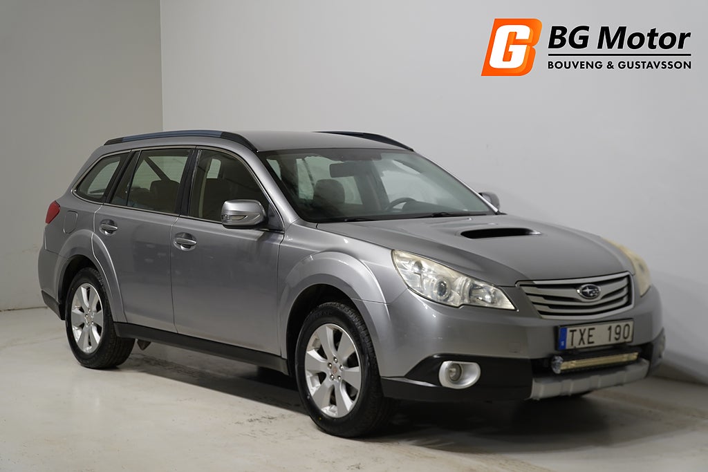 Subaru Outback 2.0 150HK 4WD Drag/Navigation/Nybesiktad