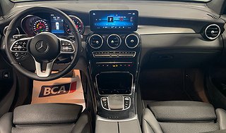 SUV Mercedes-Benz GLC 3 av 5