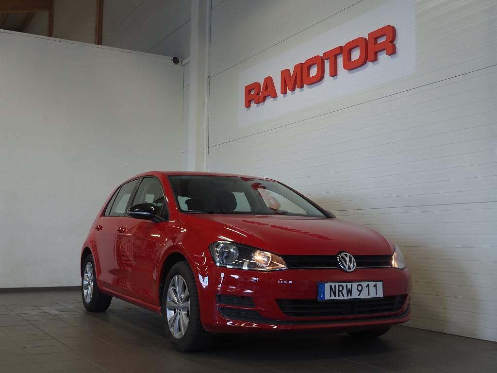 Volkswagen Golf 5-dörrar 1.2 TSI BMT Base | Bluetooth | Adaptiv farth | 2016