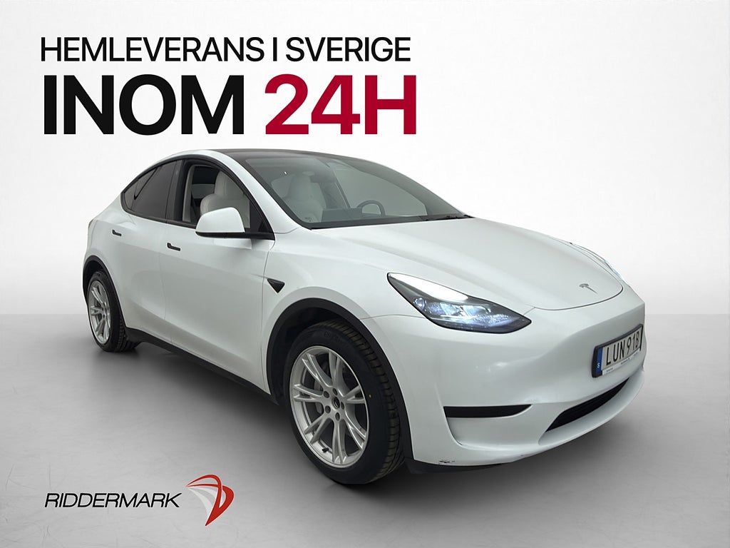 Tesla Model Y Standard Range Pano Skinn Moms Drag AP Kamera