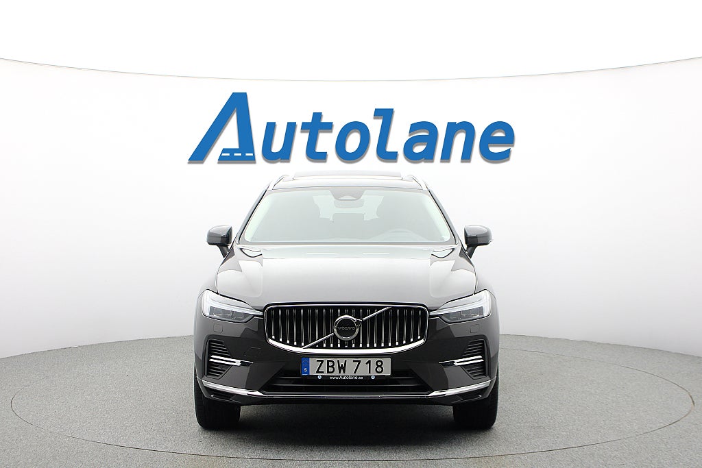 Volvo XC60 T6 Plug-In Hybrid AWD, Core, B-Kamera, Pano, Navi 350hk