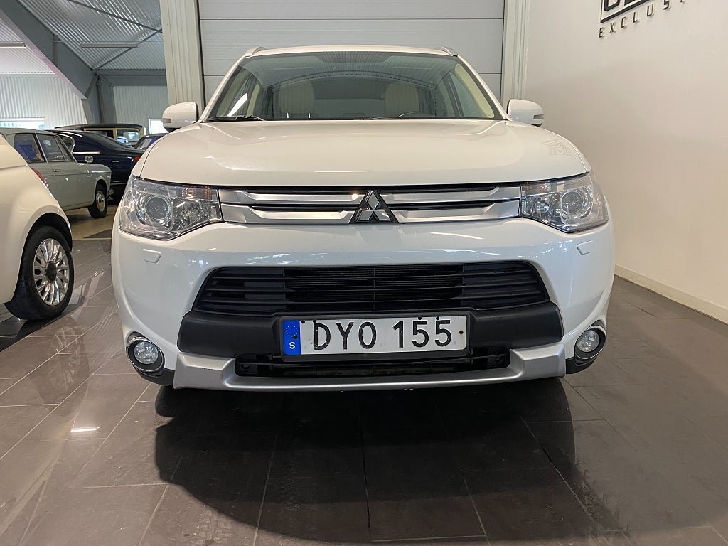 Mitsubishi Outlander 2015, bild 6/48