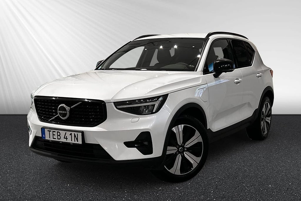Volvo XC40 Recharge T4 Plus Dark