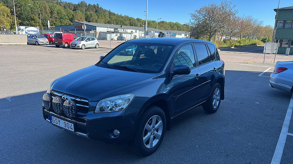 Toyota RAV4 2.0 VVT-i 4x4 Euro 4