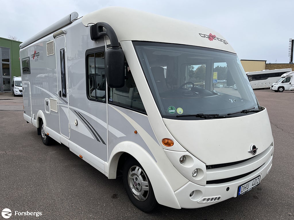 Carthago TOURER C1 I148 Solcell/ Backkamera/ Höga långbäddar