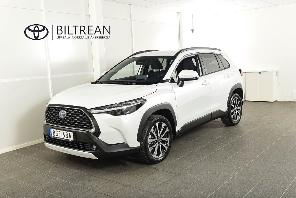 Toyota Corolla Cross Elhybrid AWD Style Backkamera Navi