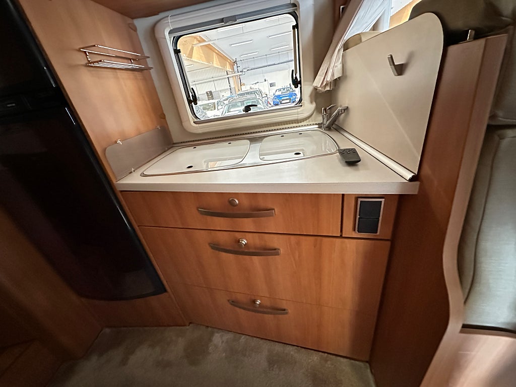 Hymer EX 688 Långbäddar taksäng fint skick thumbnail