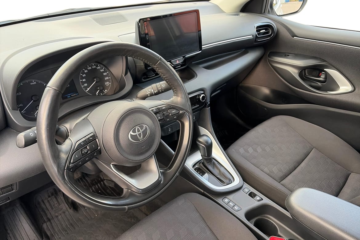 Toyota Yaris 2024, bild 7/10