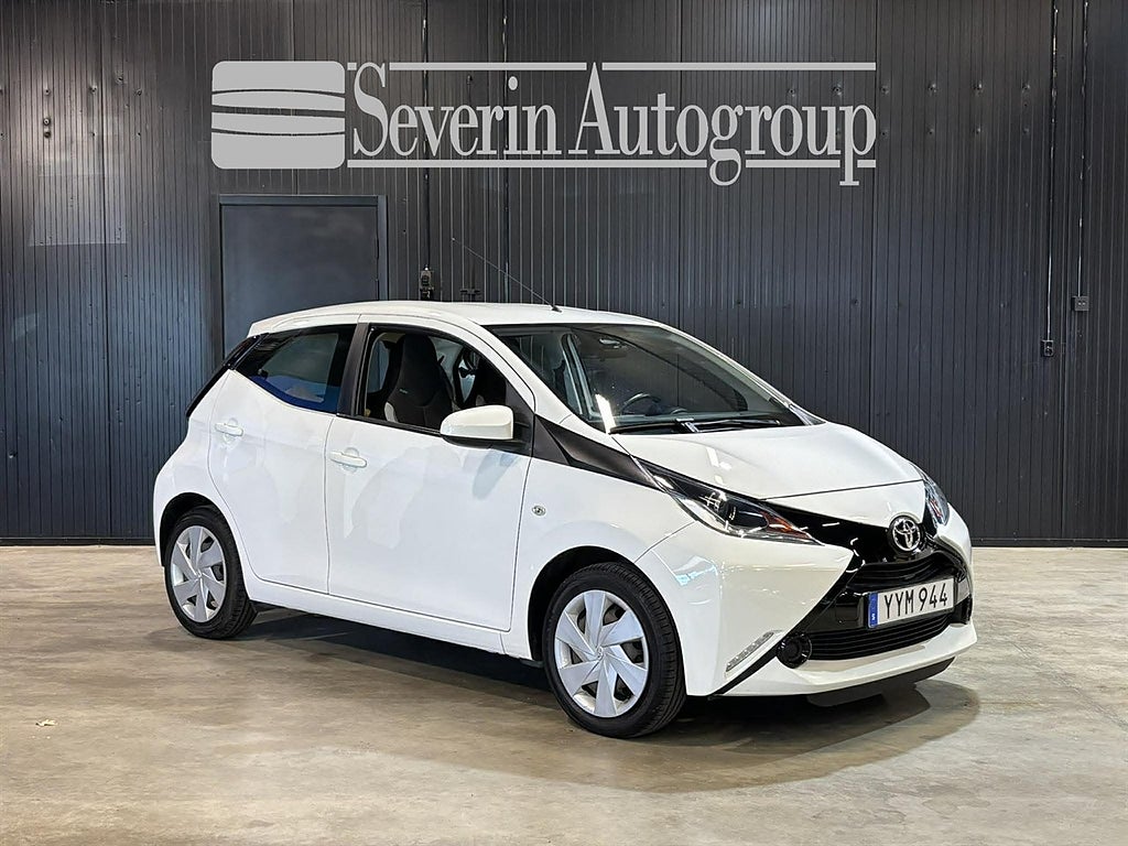 Toyota Aygo 5-dörrar 1.0 VVT-i (69hk) X-PLAY Touch