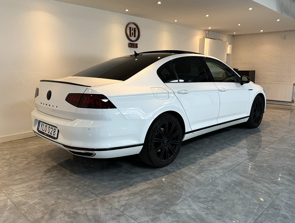 Volkswagen Passat GTE 1.4 TSI ACT GTE PANO VÄRMARE COCKPIT DRAG MASSAGE